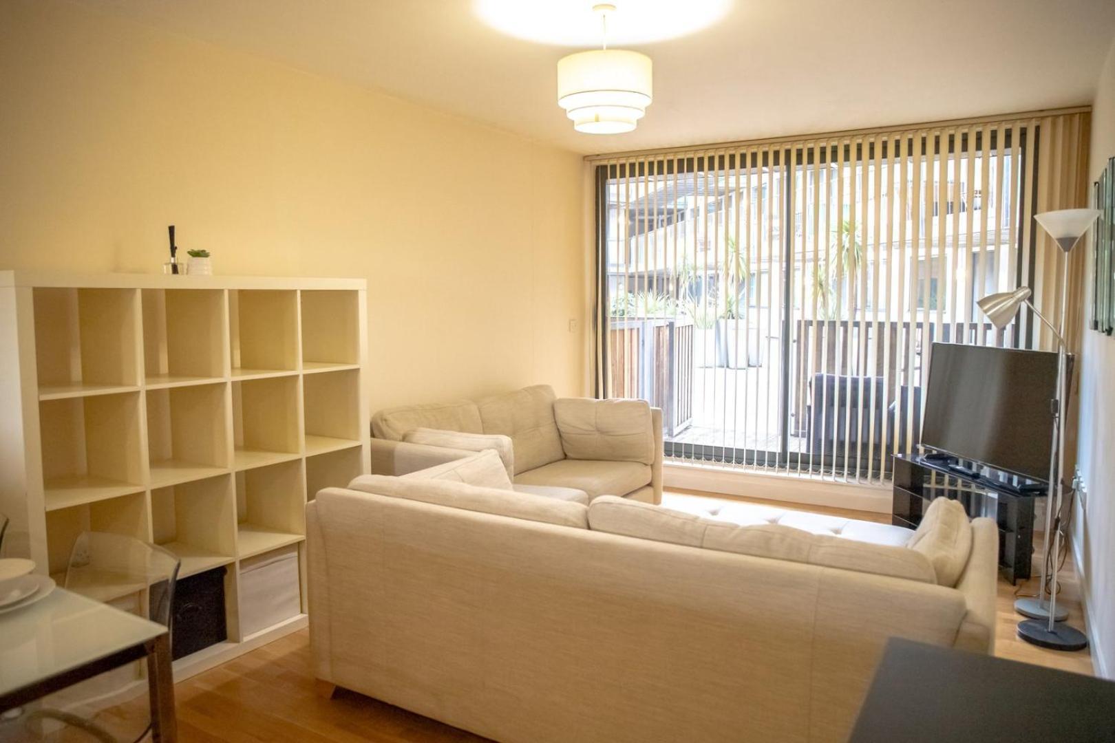 Leeds Vibrant 2 Bedroom Sleeps 4 Exterior photo