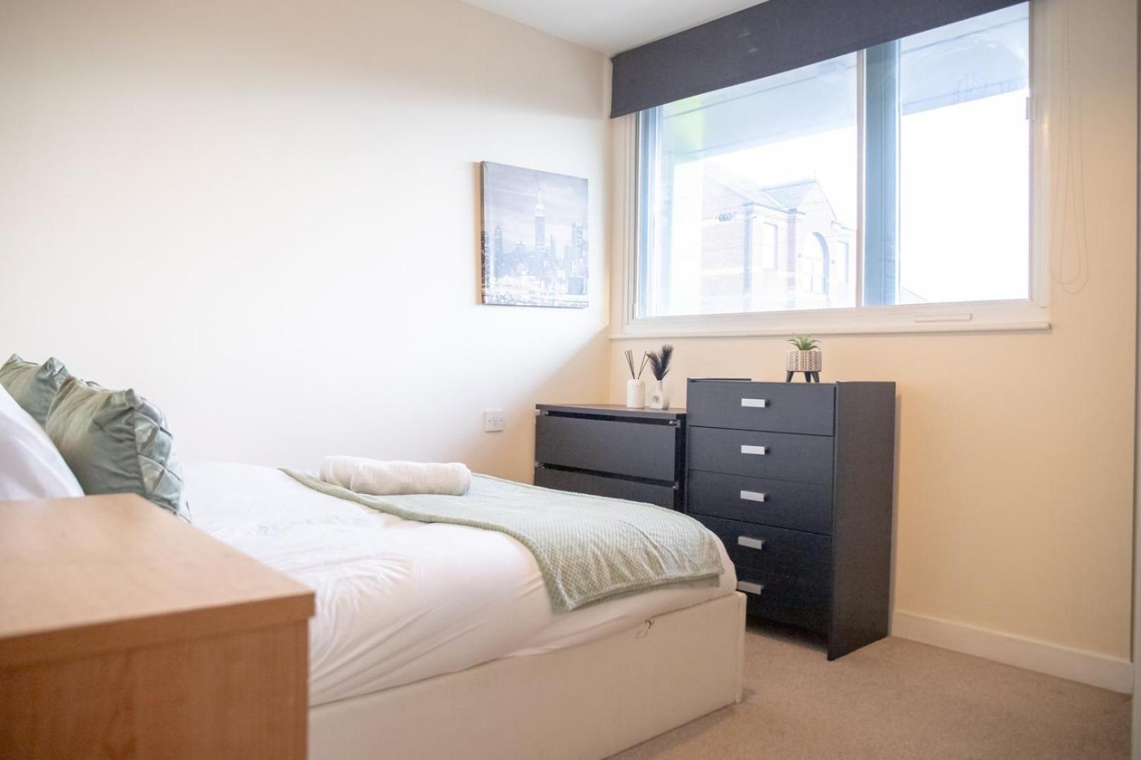Leeds Vibrant 2 Bedroom Sleeps 4 Exterior photo